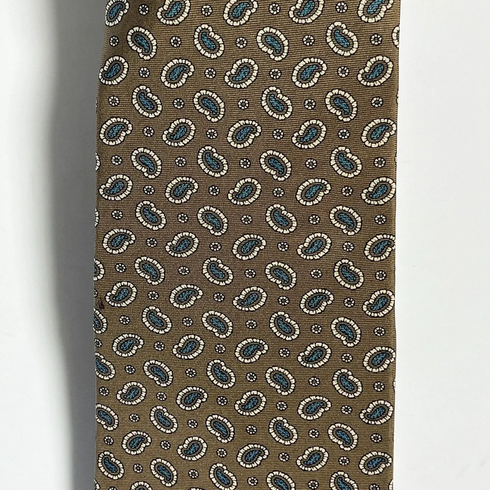 Oscar De La Renta Neckwear Couture Collection Tie Tan Blue‎ Paisley Silk Luxury